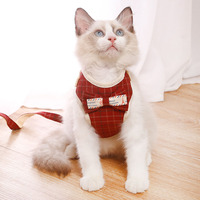 Bowknot Cat zestaw uprząż i smycz regulowana uprząż szczeniaka kot smycz ubrania kamizelka siatka nylonowa kotek kołnierz kot akcesoria 3
